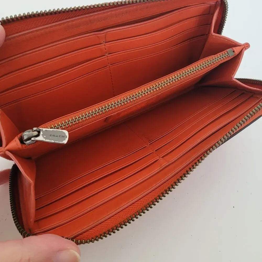 Coach Leather Wallet Solid Red‎ Zip Around Large Clutch Geniue Smooth Leather